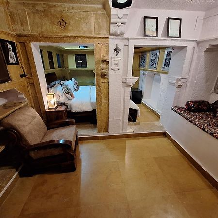 Desert Haveli Guest House 자이살메르 외부 사진